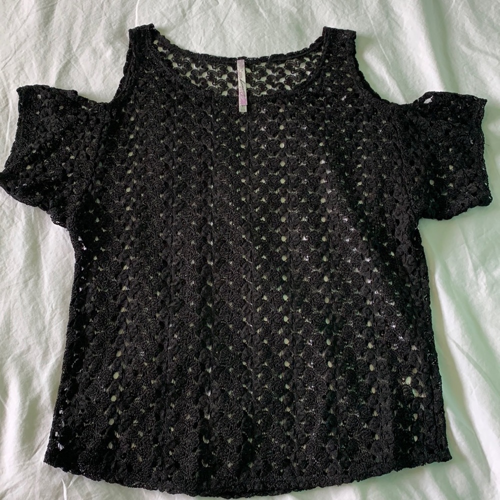 Black Lace Cold Shoulder Coverup